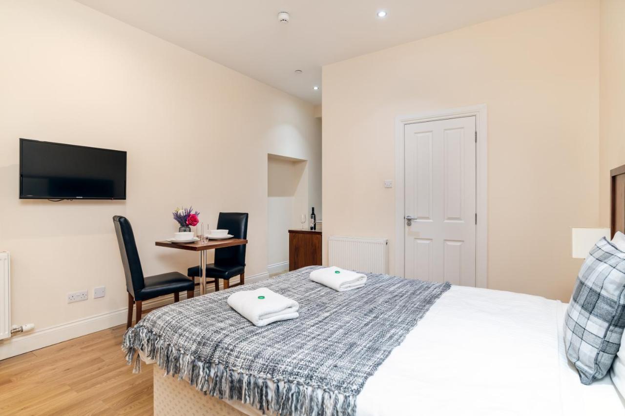 Victoria Court Suites - Aberdeen Buitenkant foto
