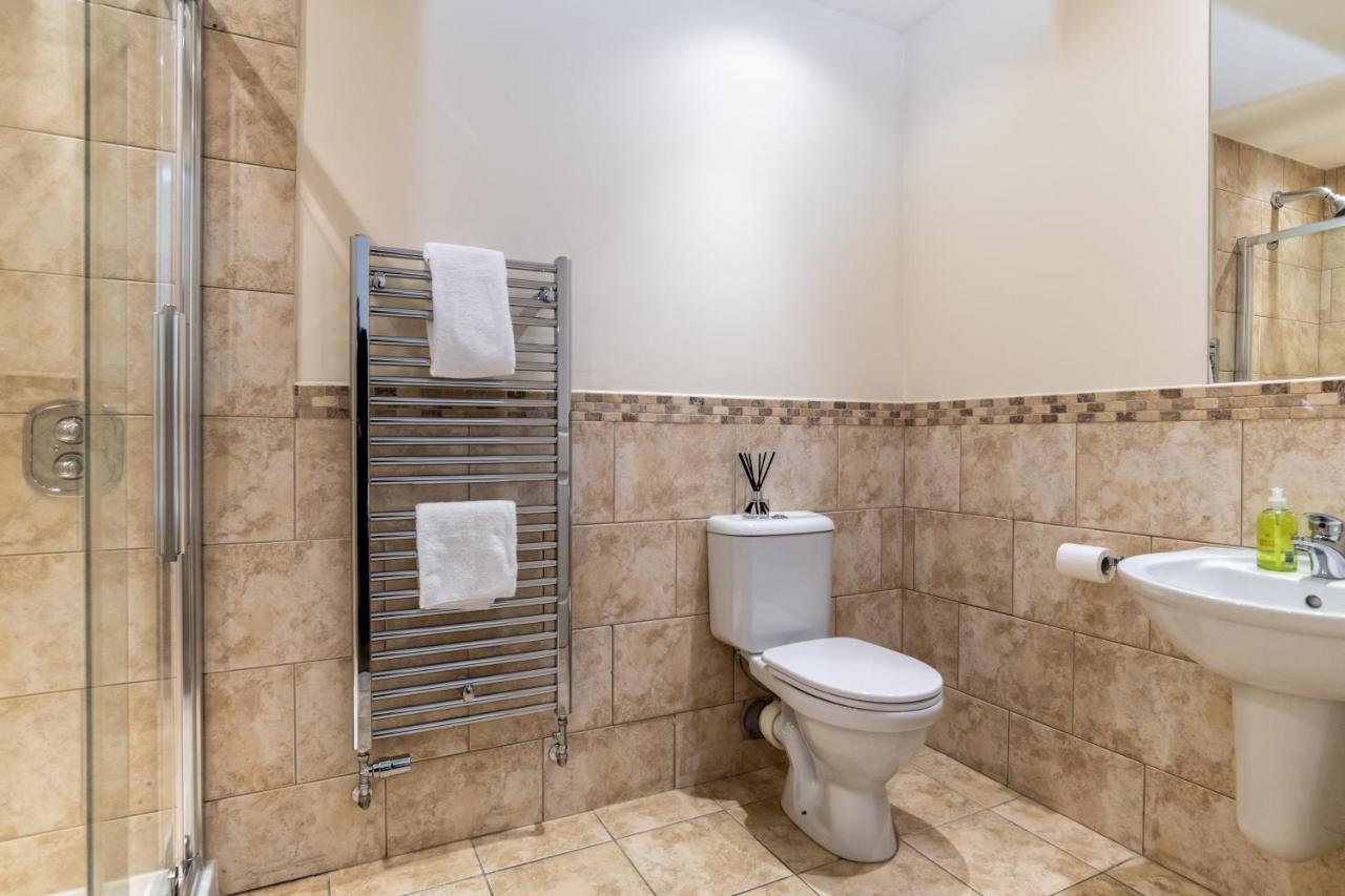 Victoria Court Suites - Aberdeen Buitenkant foto