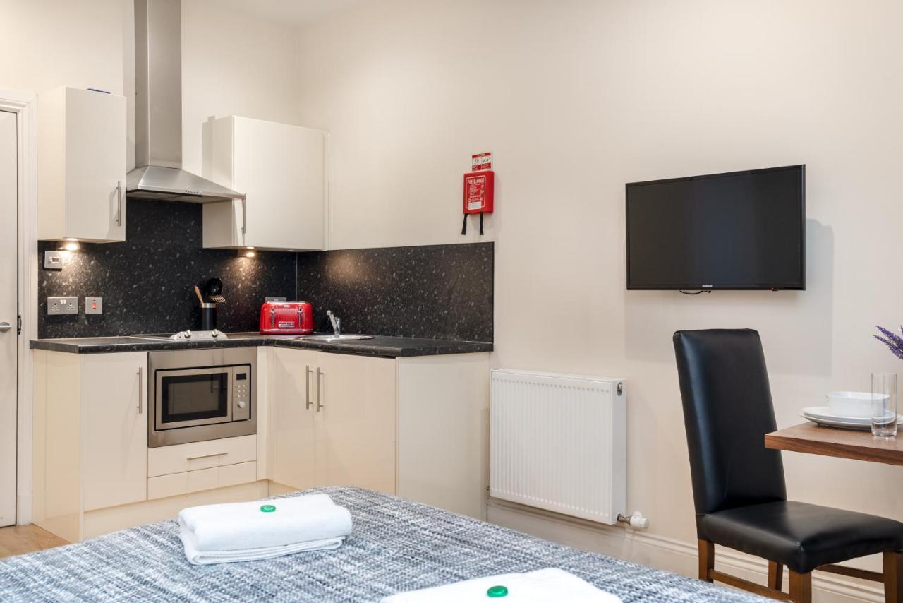 Victoria Court Suites - Aberdeen Buitenkant foto