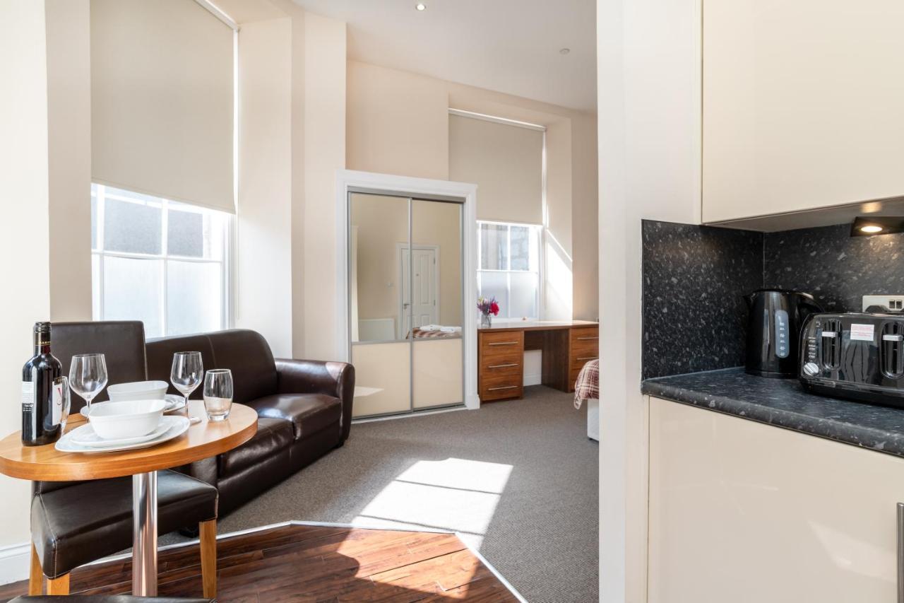 Victoria Court Suites - Aberdeen Buitenkant foto