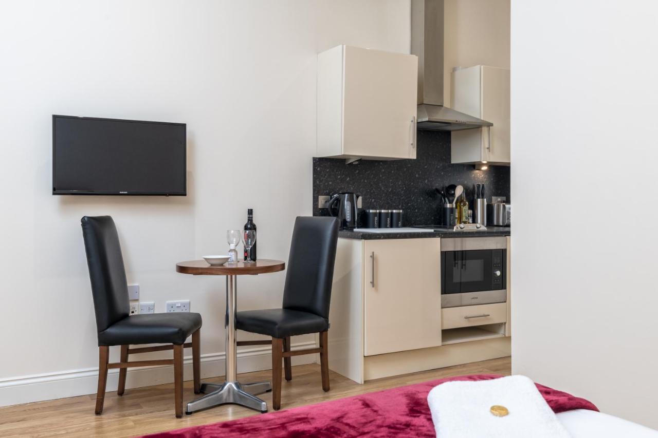 Victoria Court Suites - Aberdeen Buitenkant foto