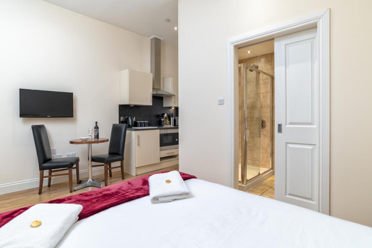 Victoria Court Suites - Aberdeen Buitenkant foto